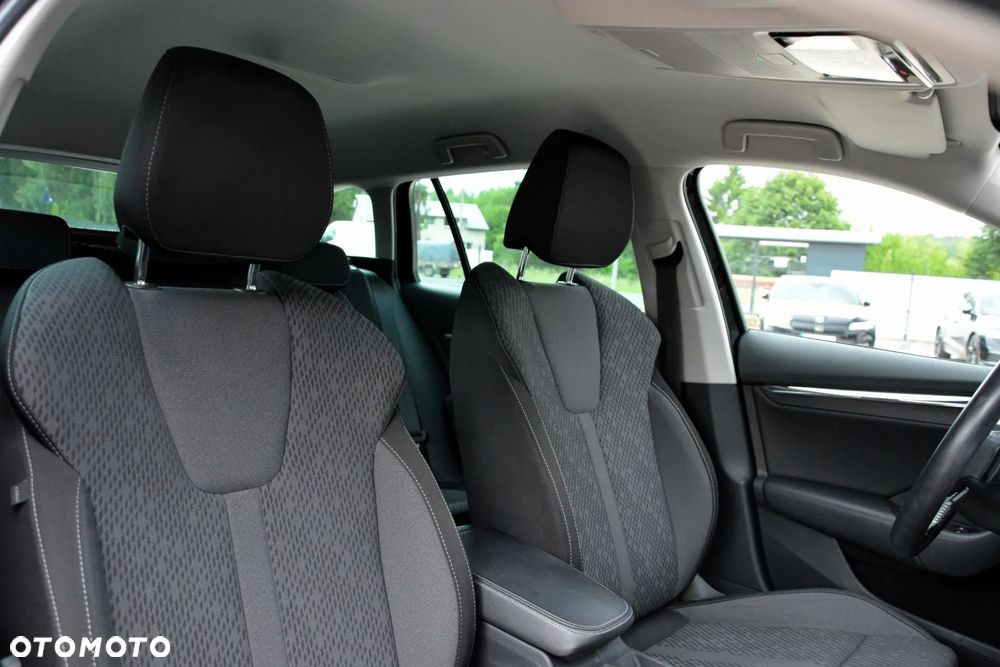 Skoda Octavia 2.0 TDI SCR Style DSG - 15