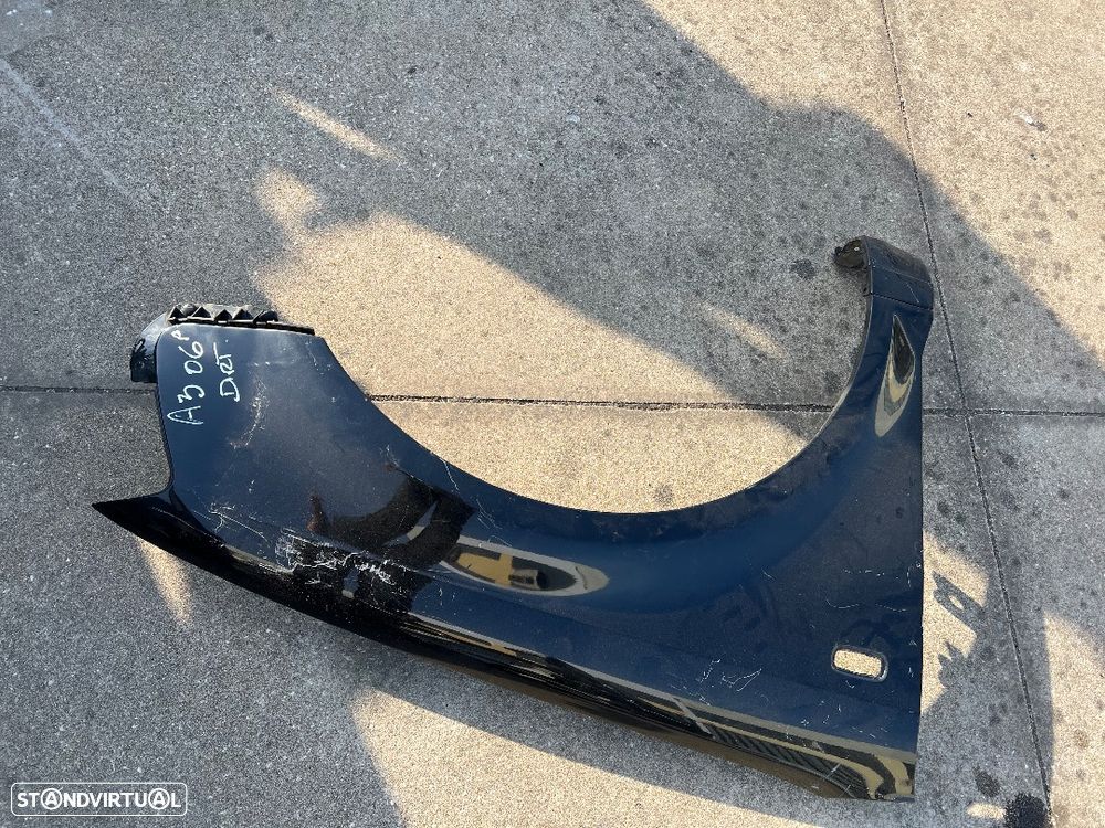 Guarda-lamas direito Audi A3 ano 2006 - 1