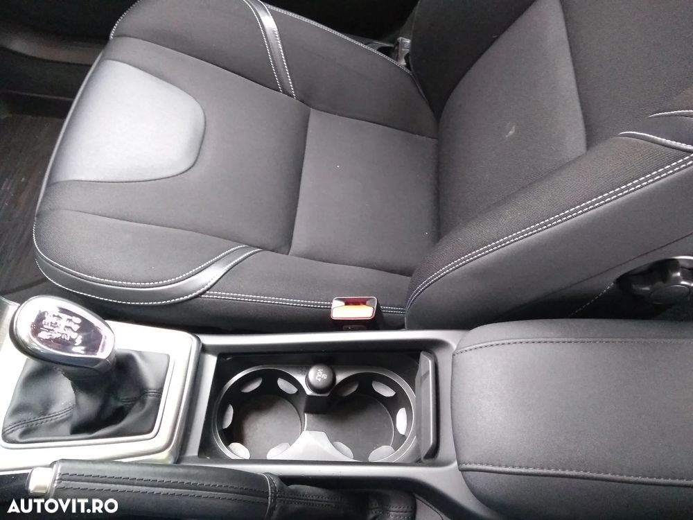 Volvo V40 D2 Momentum - 10