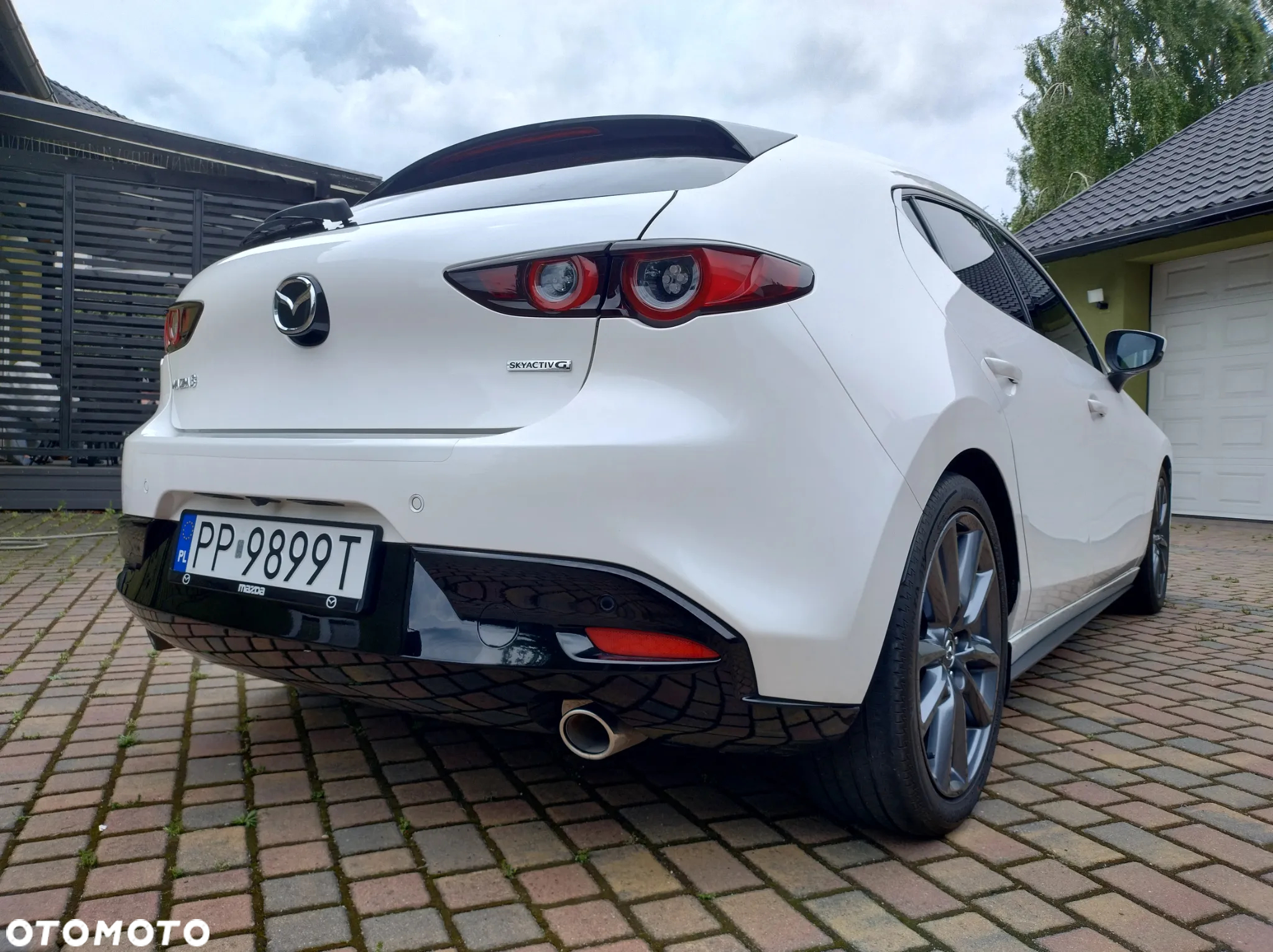 Mazda 3 e-SKYACTIV-G 122 M HYBRID PRIME-LINE - 8