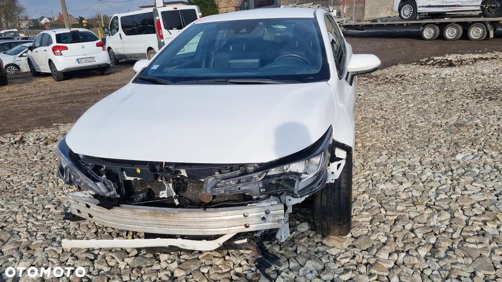 Toyota Corolla 1.8 Comfort - 3