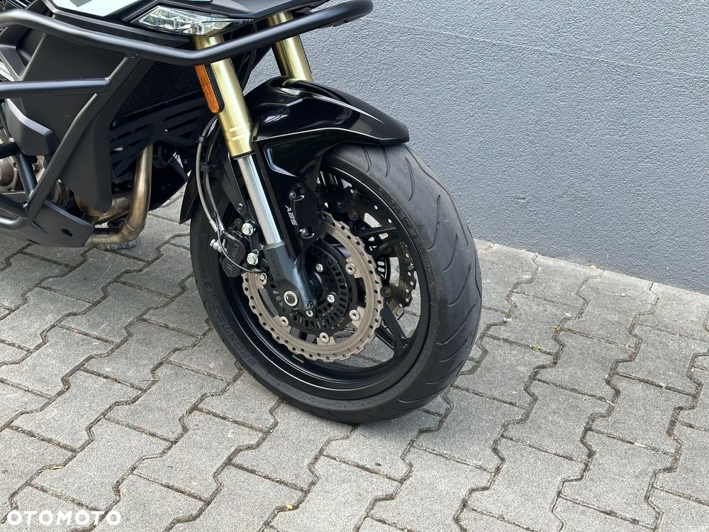 CFMoto 650 MT - 24