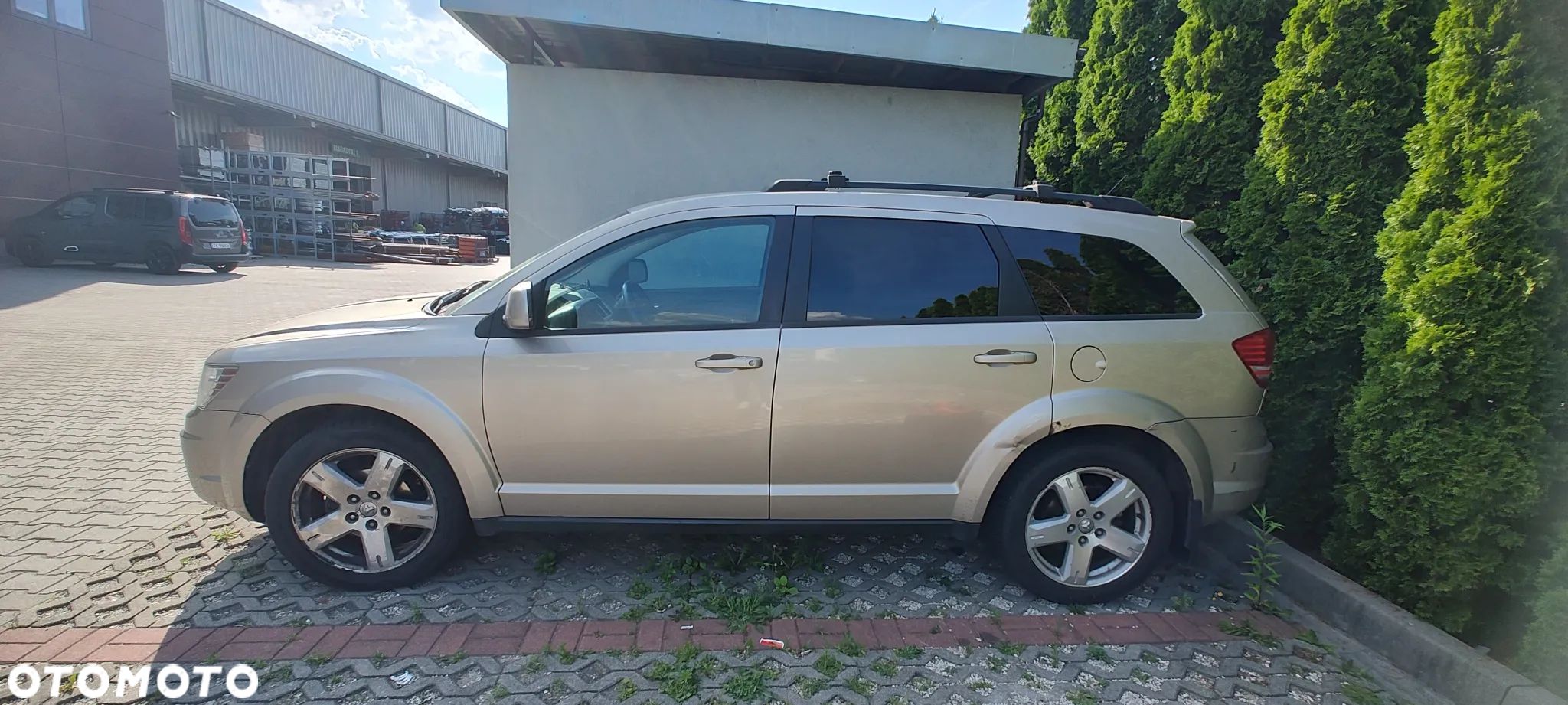 Dodge Journey - 1