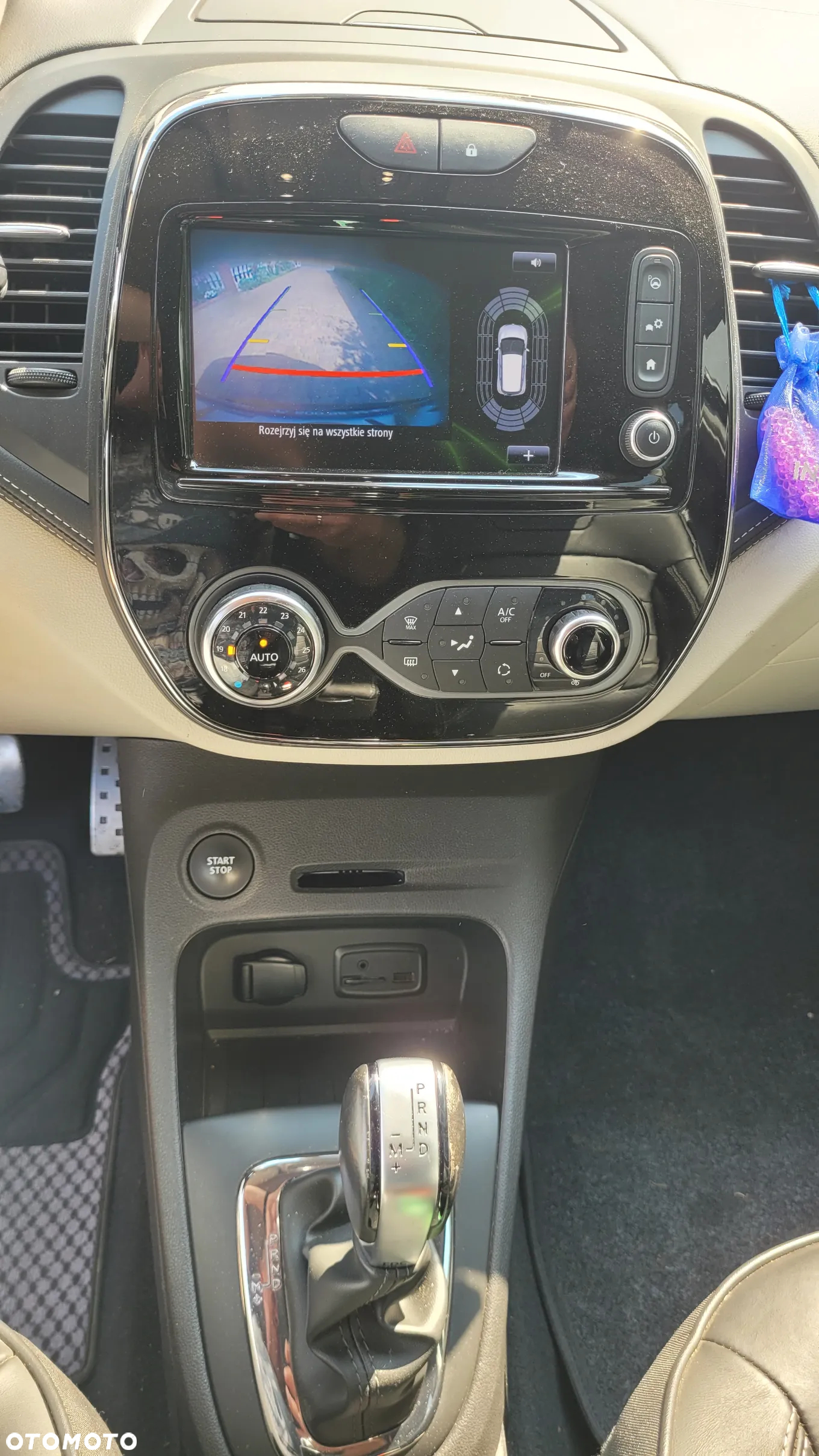 Renault Captur 1.3 Energy TCe Initiale Paris EDC - 12