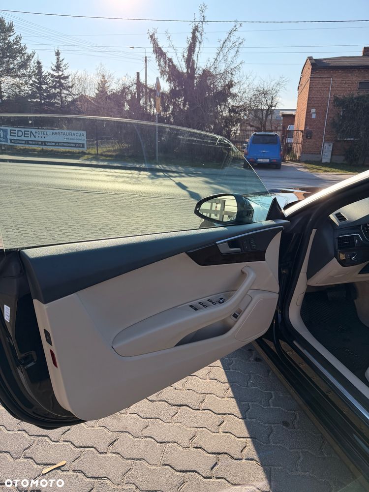 Audi A5 Cabrio - 11