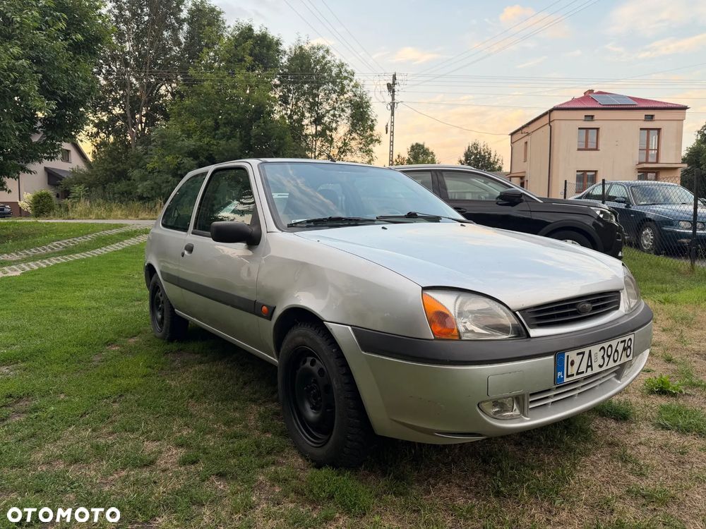 Ford Fiesta - 8