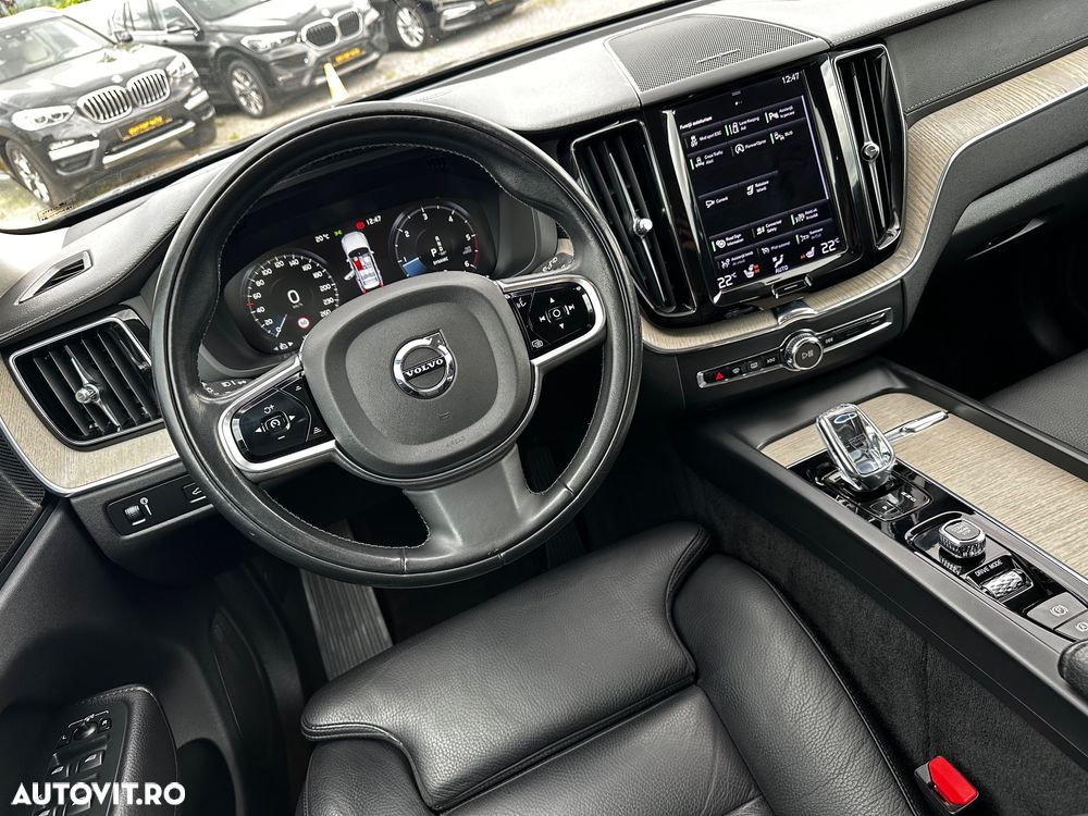Volvo XC 60 - 31