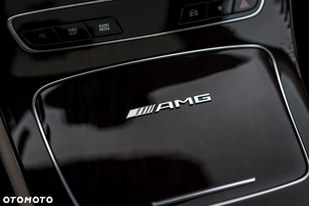 Mercedes-Benz Klasa E AMG 63 S 4Matic+ 9G-TRONIC - 8