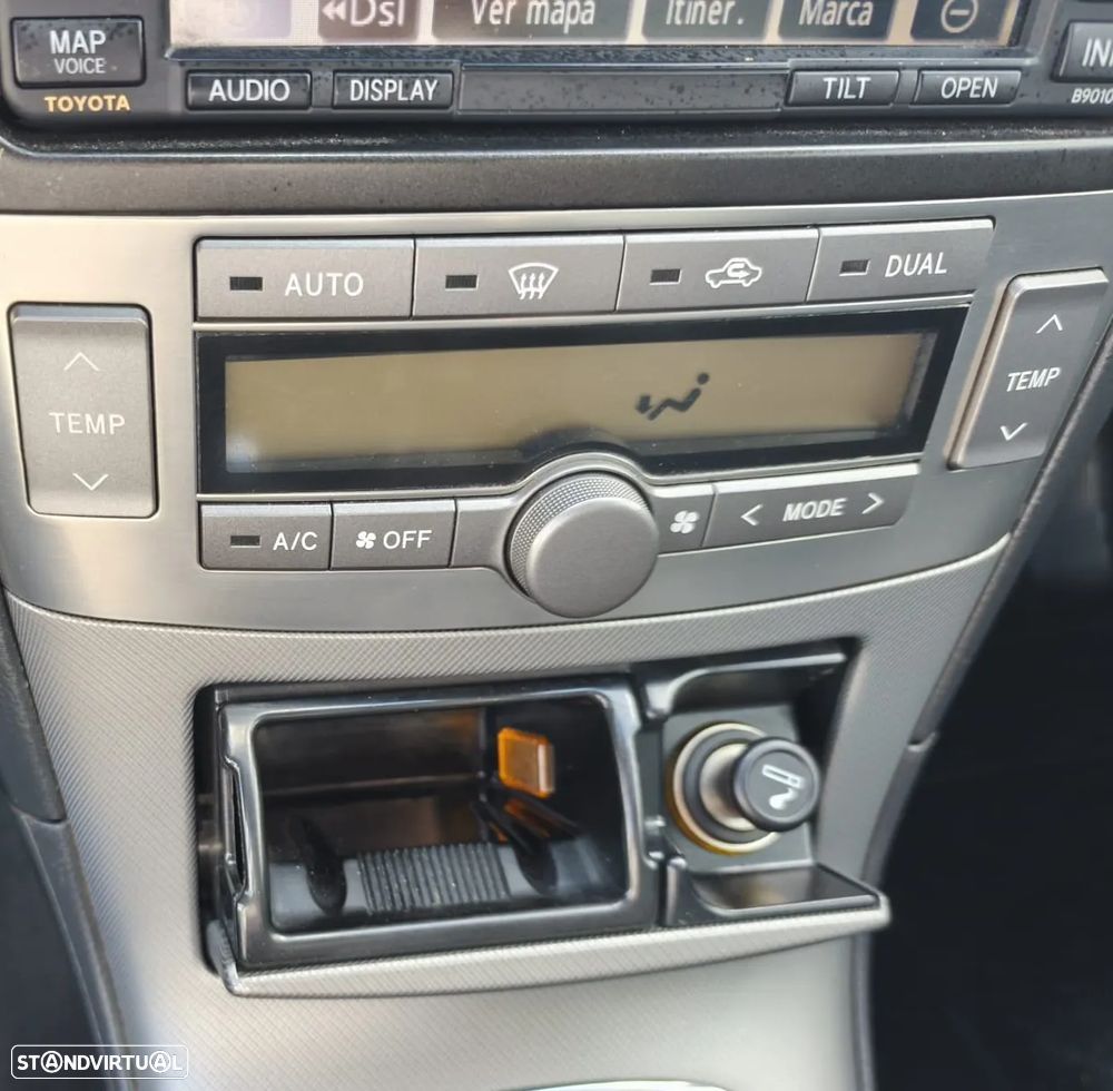 Toyota Avensis SD 2.0 D-4D Sol+P.Multimédia - 14