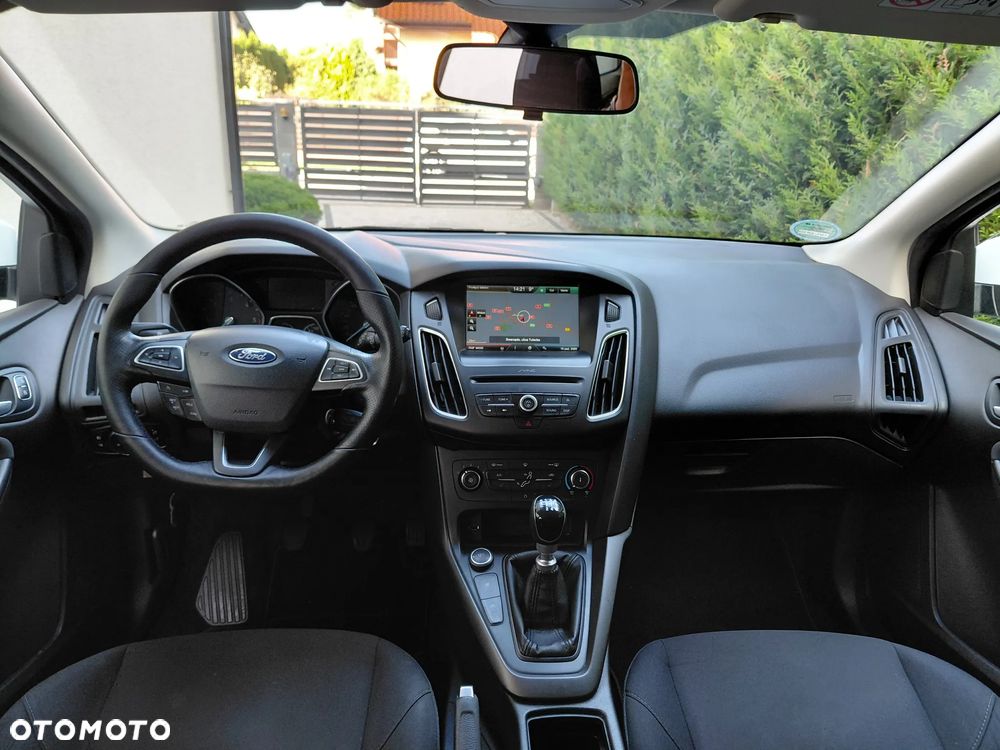 Ford Focus - 16