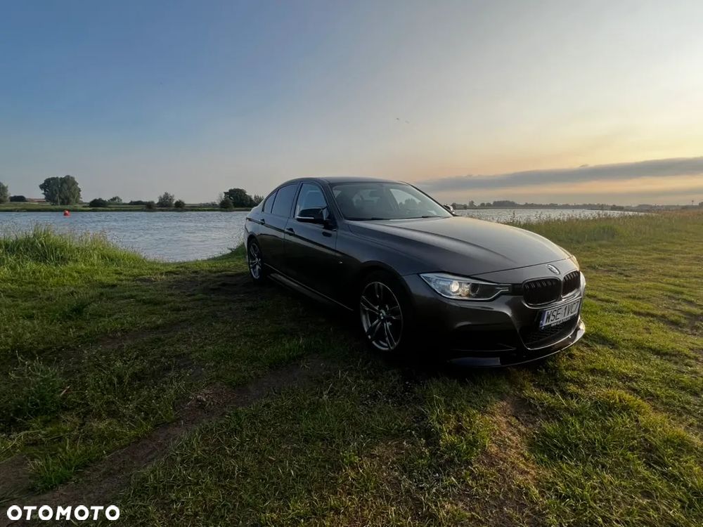 BMW Seria 3 320i Efficient Dynamics Edition Sport Line - 13