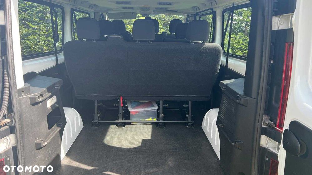 Opel Vivaro - 6
