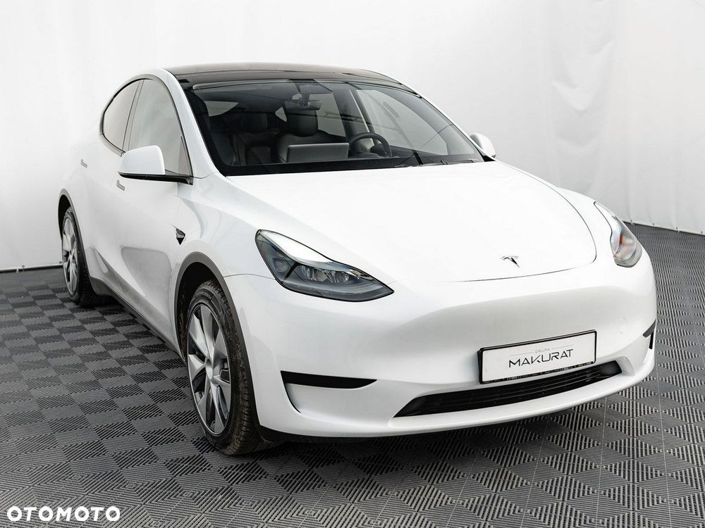 Tesla Model Y Long Range RWD - 4
