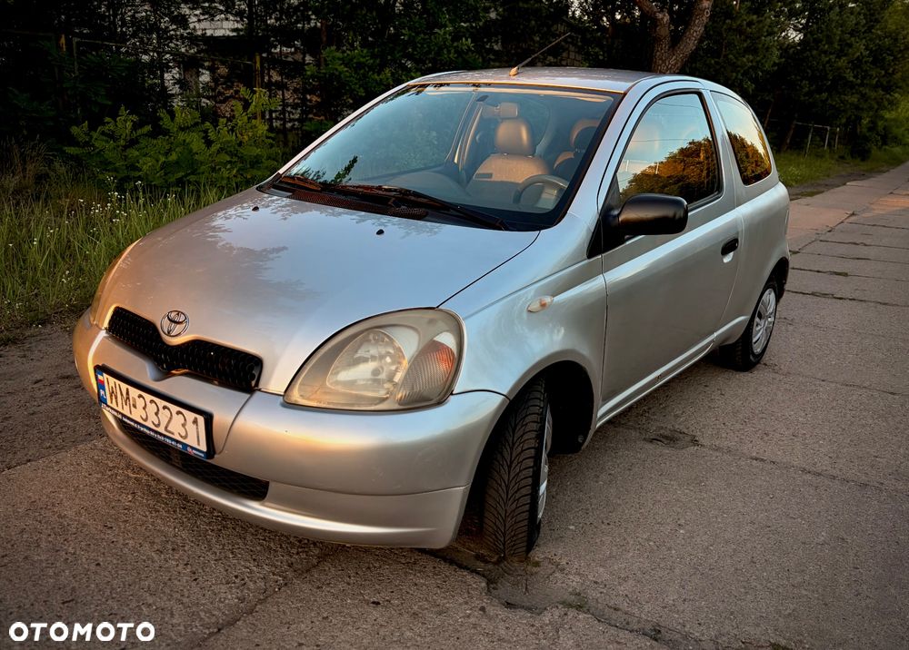 Toyota Yaris 1.0 Terra - 3