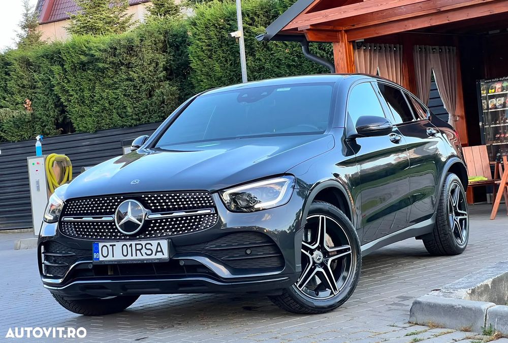 Mercedes-Benz GLC Coupe 300 d 4Matic 9G-TRONIC AMG Line - 2