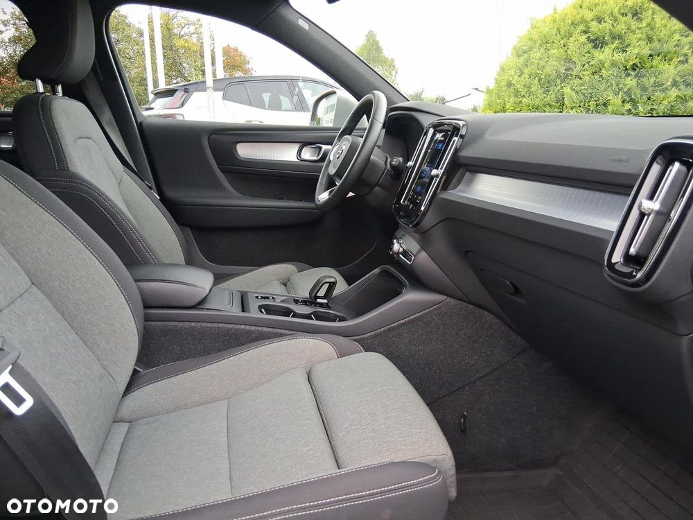 Volvo XC 40 - 11