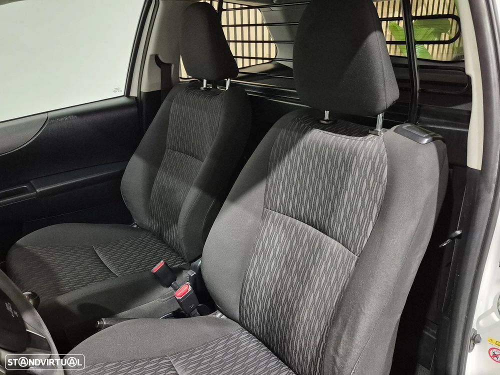 Toyota Yaris 1.4D-4D 108.000KM | GARANTIA | NACIONAL - 19