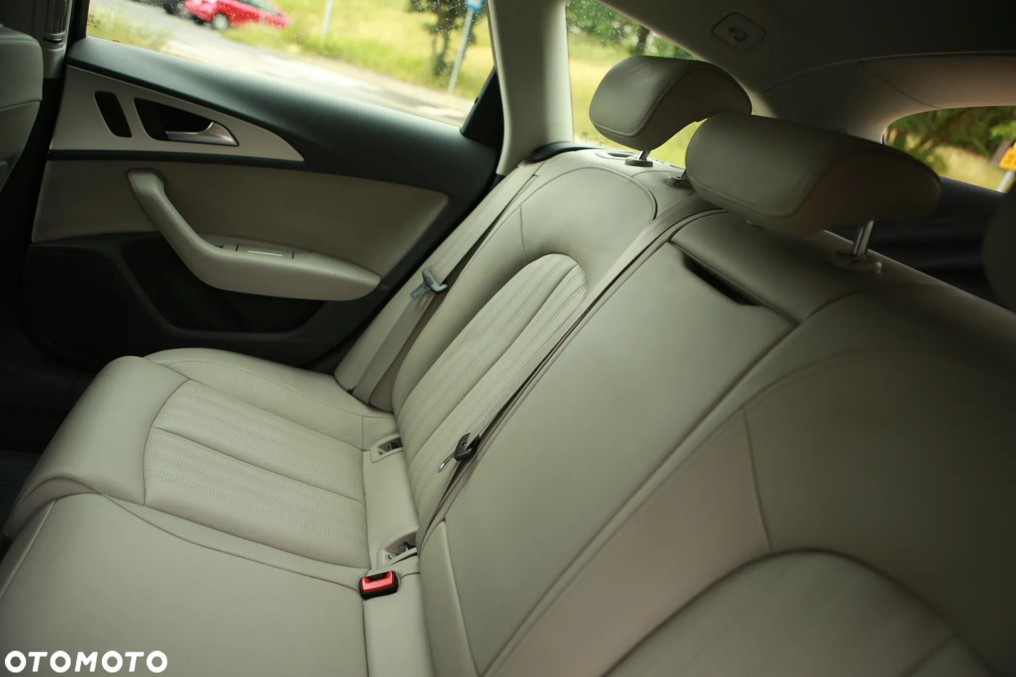 Audi A6 2.0 TDI ultra S tronic - 13
