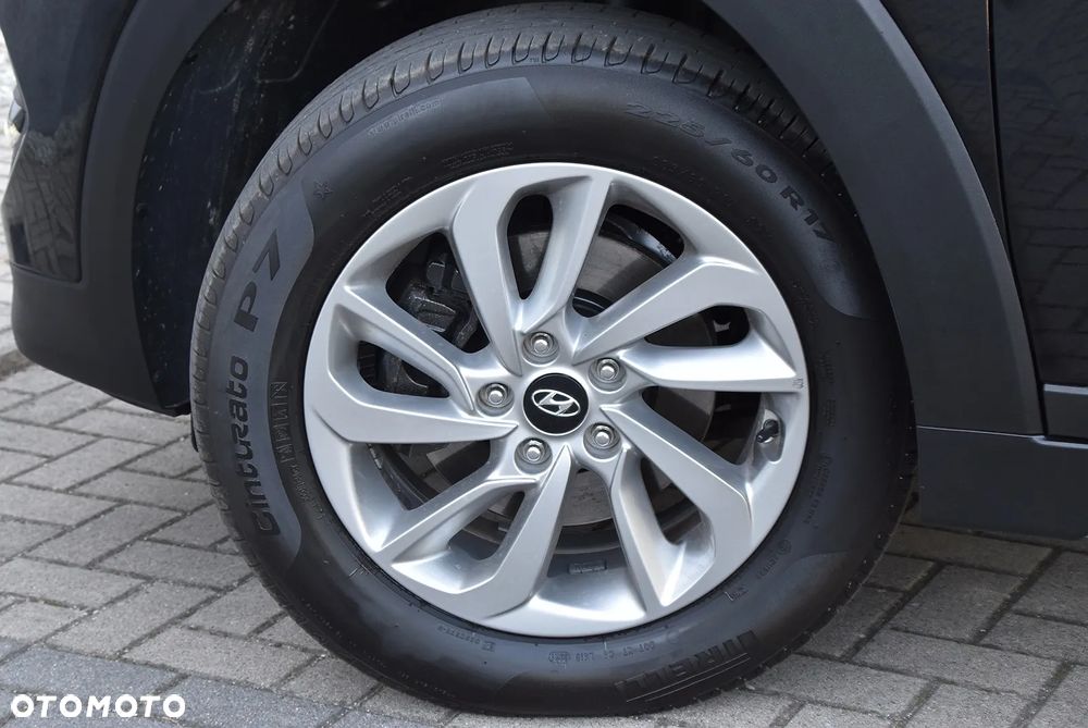Hyundai Tucson - 12
