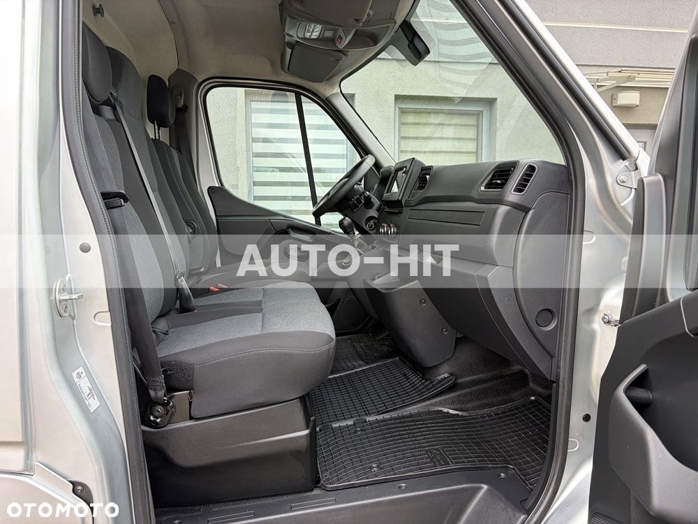 Renault Master - 18
