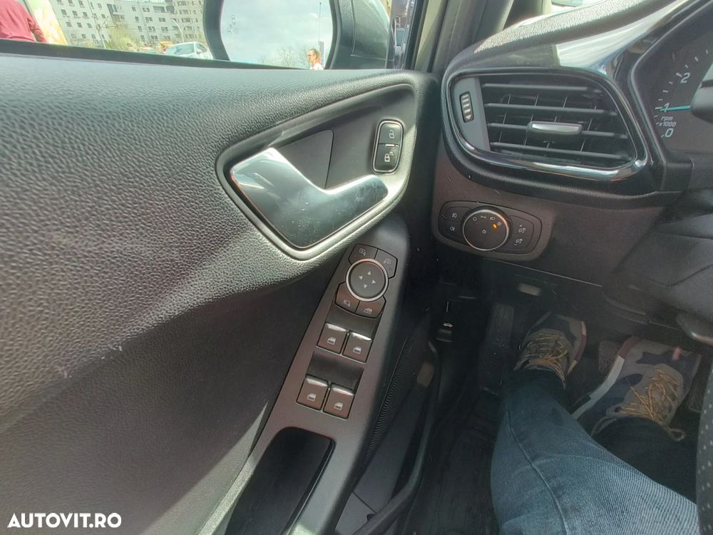 Ford Fiesta - 14