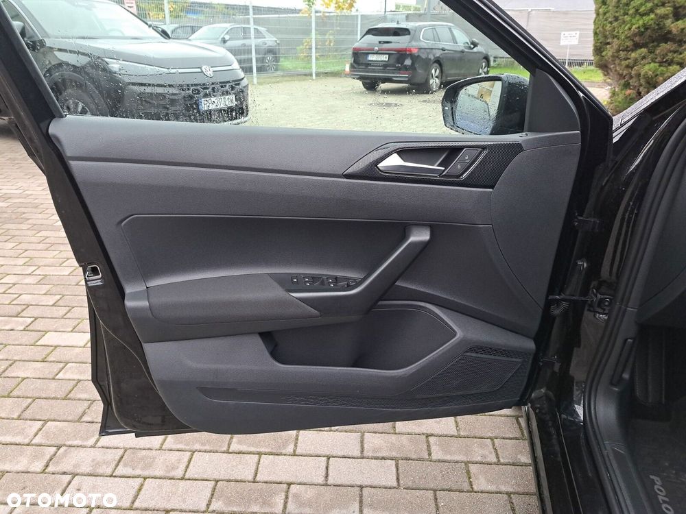 Volkswagen Polo - 11