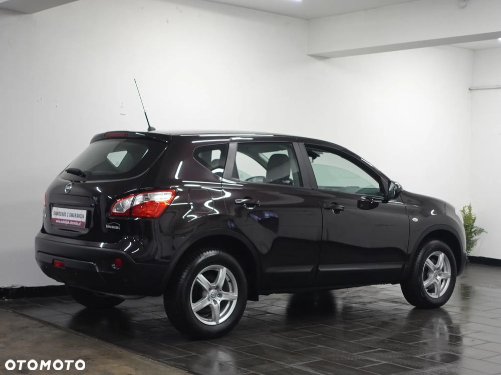 Nissan Qashqai 1.6 visia - 9