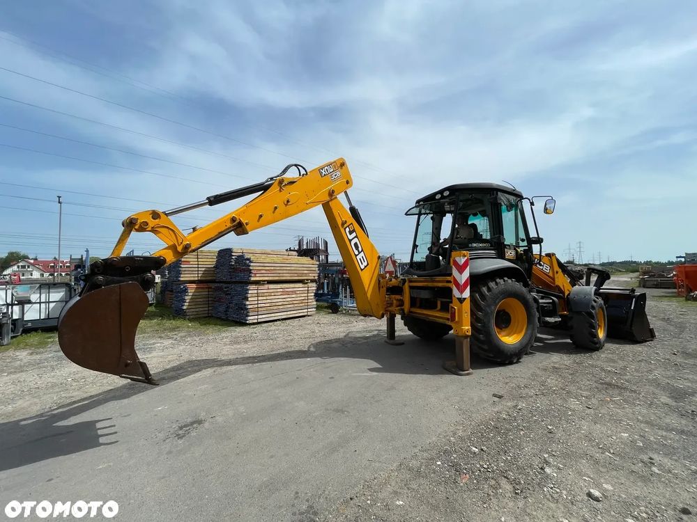 JCB 3CX / 3000 mtg / R.2018/TORQUELOCK - 20