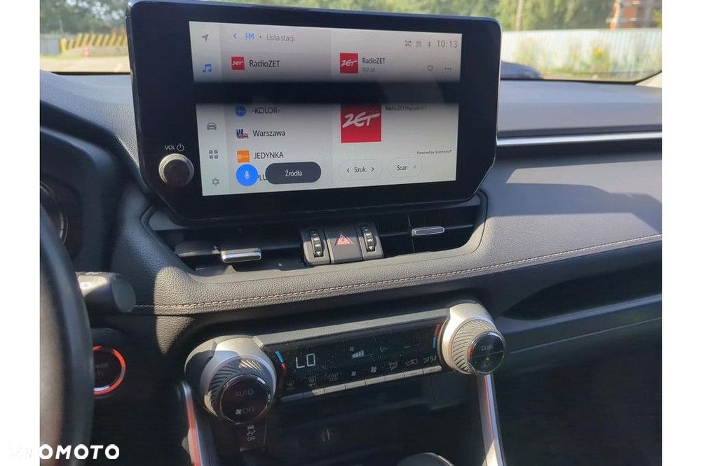 Toyota RAV4 - 10