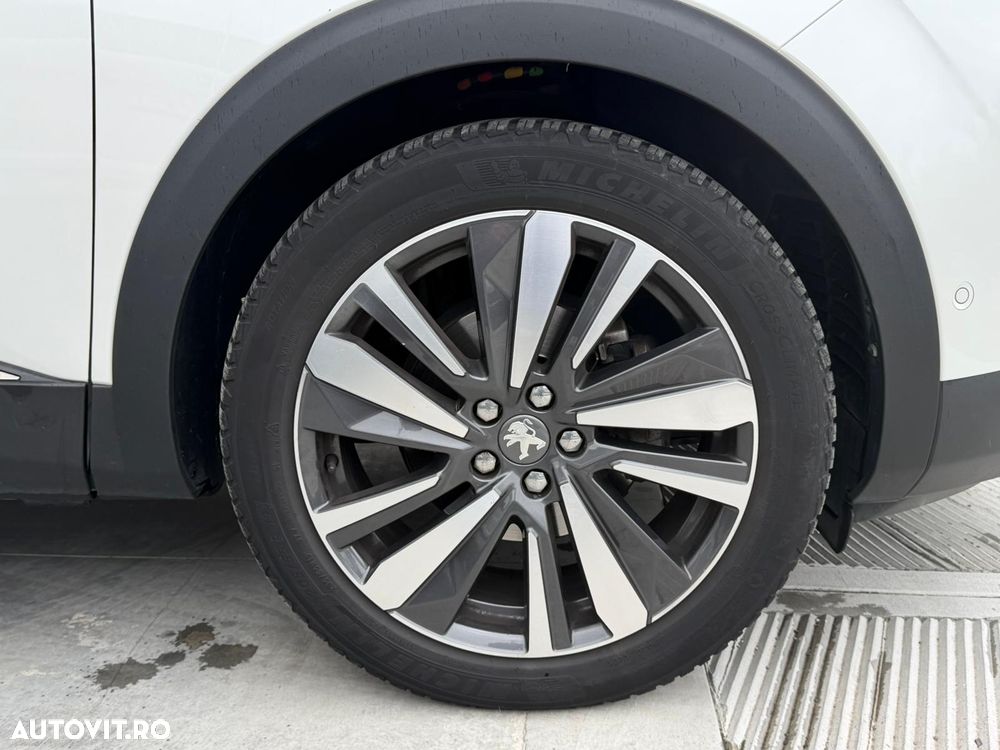 Peugeot 3008 1.2 PureTech Turbo S&S EAT6 GT-Line - 12