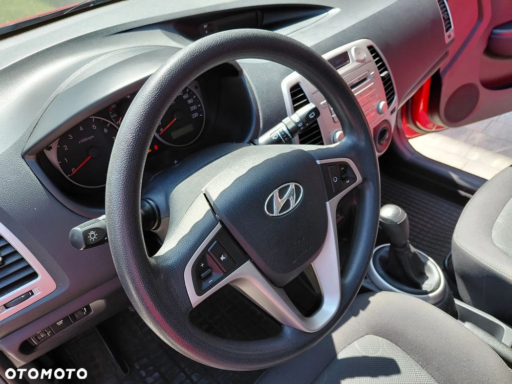 Hyundai i20 1.4 Classic + EU5 - 12
