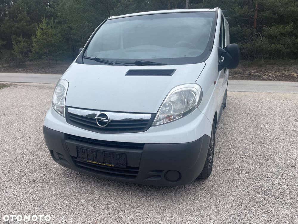 Opel Vivaro - 2
