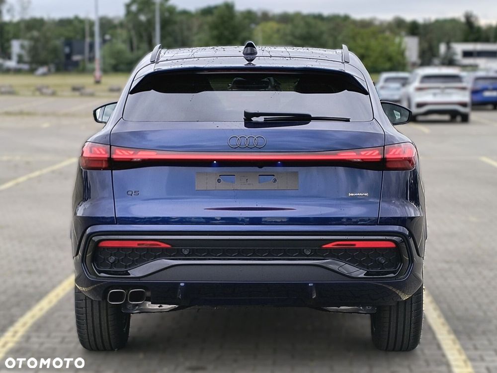 Audi Q5 Sportback - 5