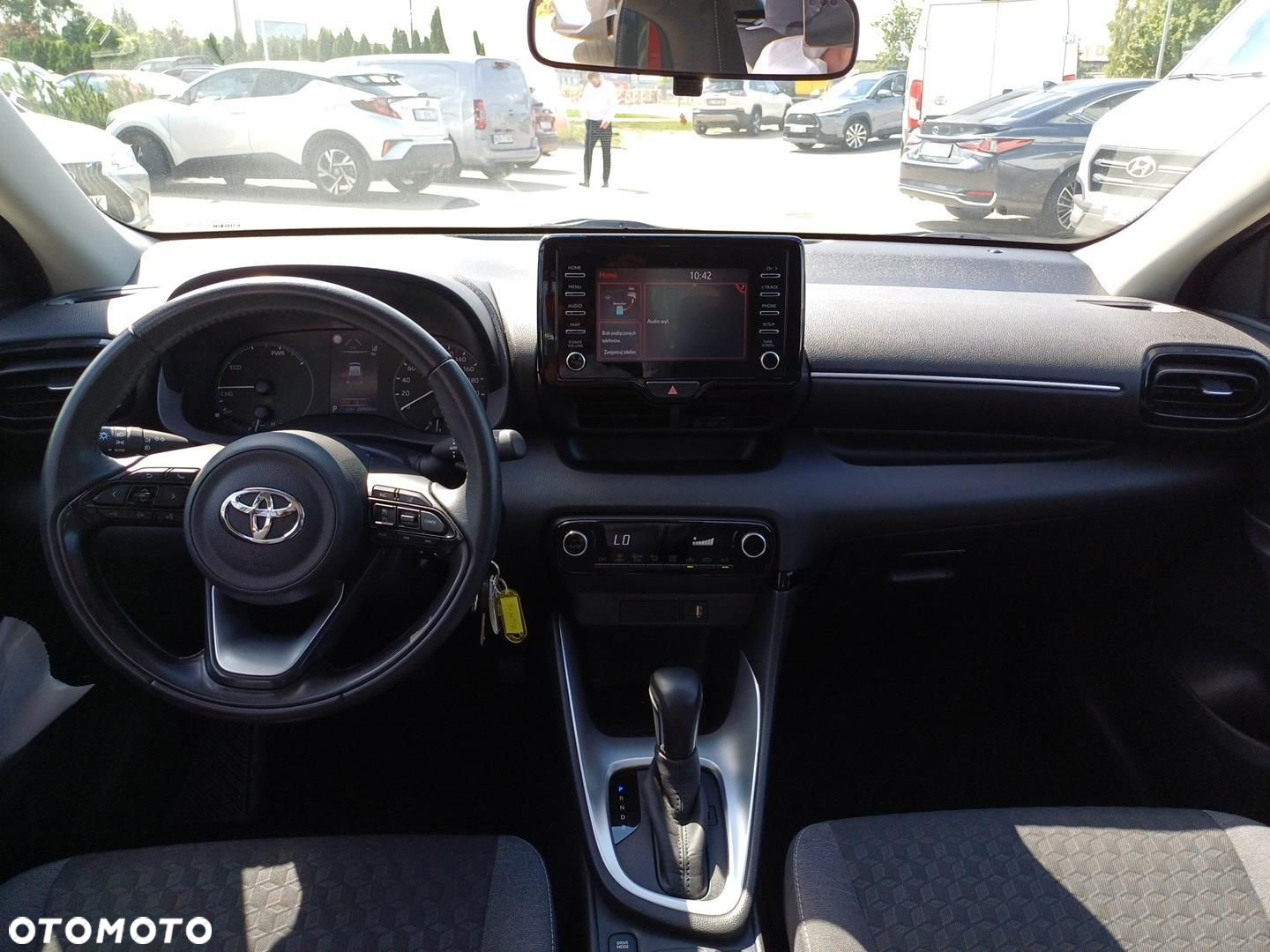 Toyota Yaris - 11