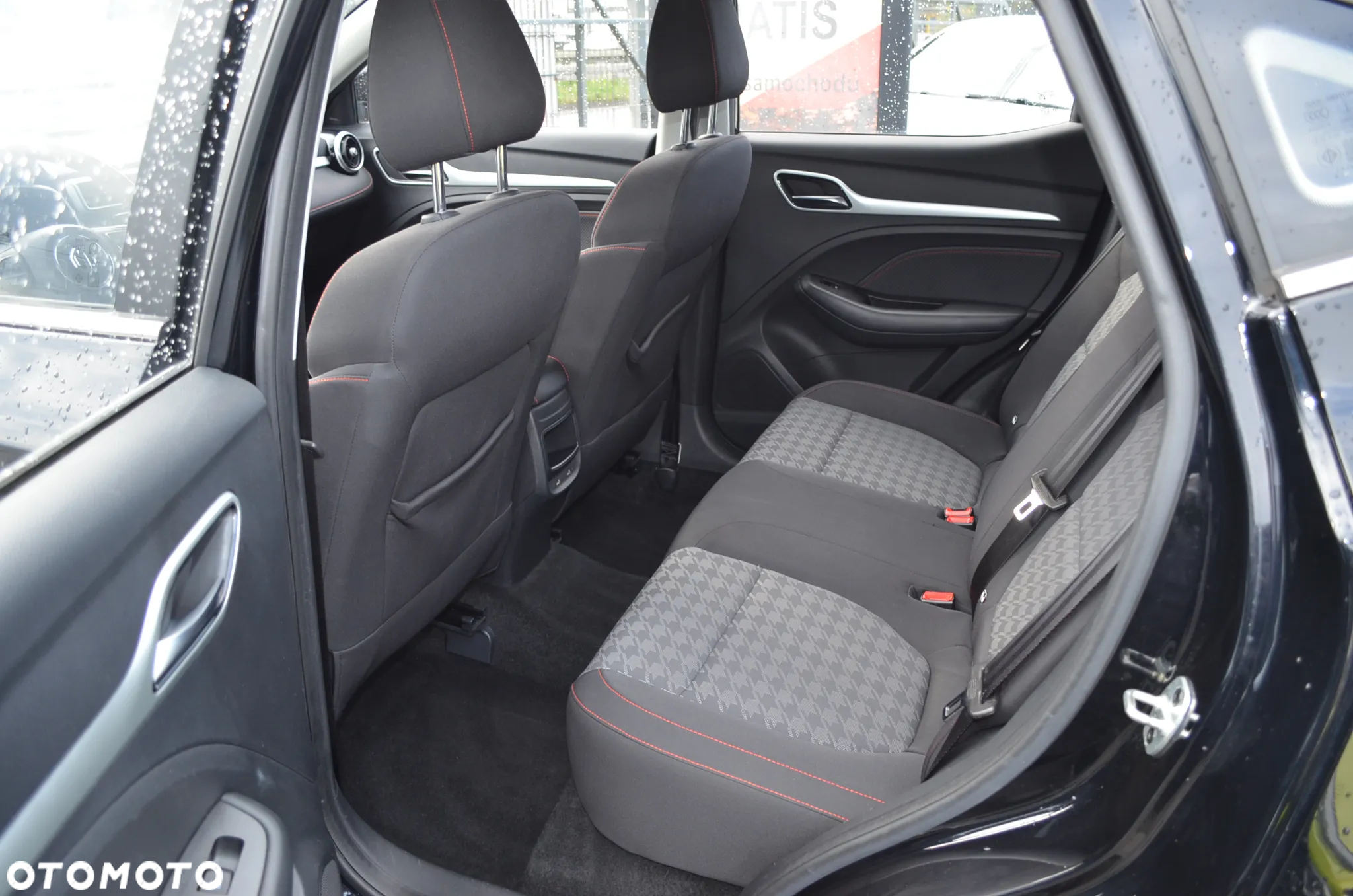 MG ZS ICE 1.5 VTI-tech Comfort - 11