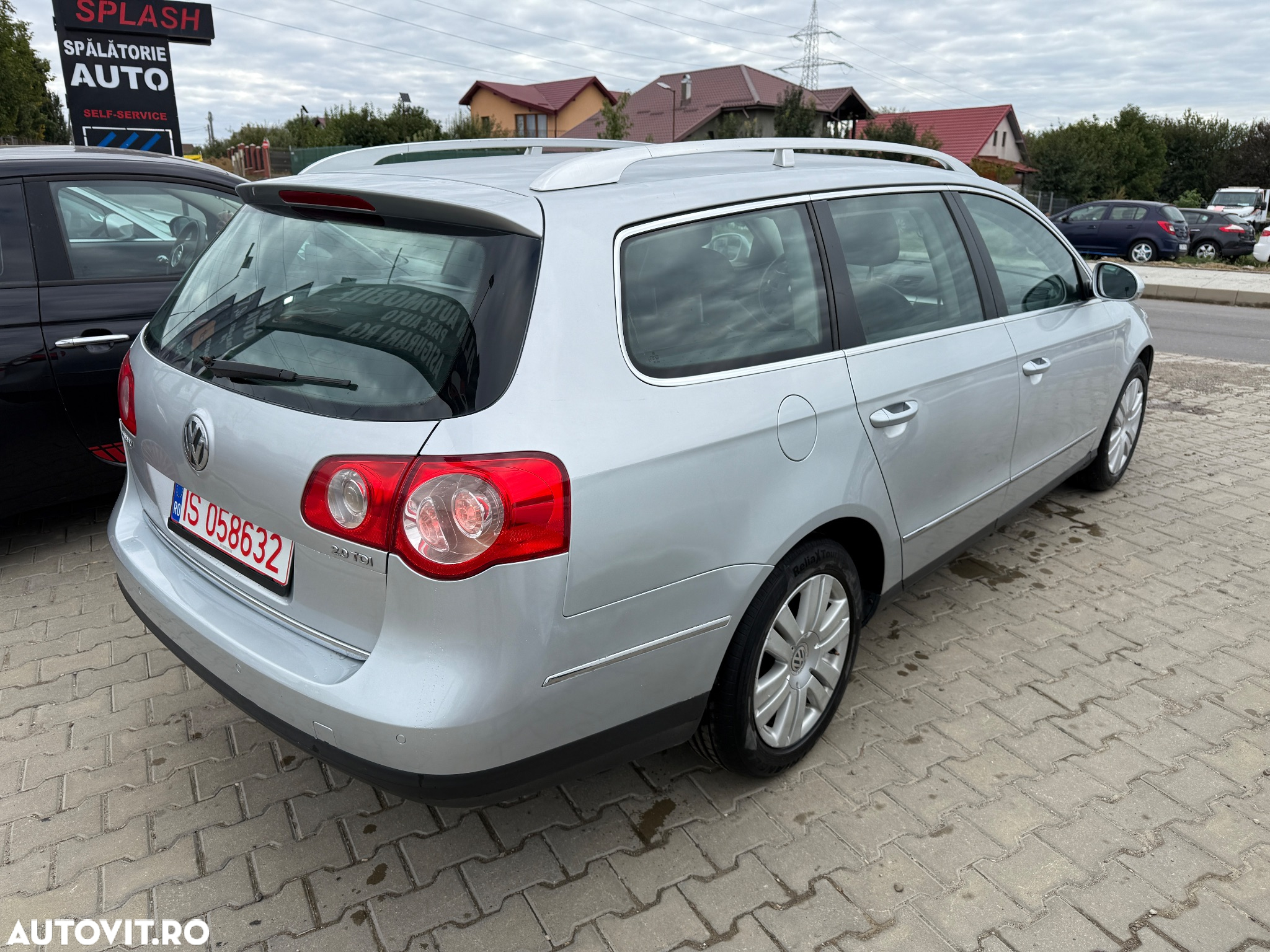 Volkswagen Passat Variant 2.0 TDI Comfortline Aut - 3