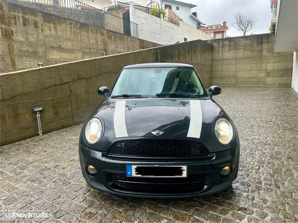 MINI 3 Portas Cooper D - 2