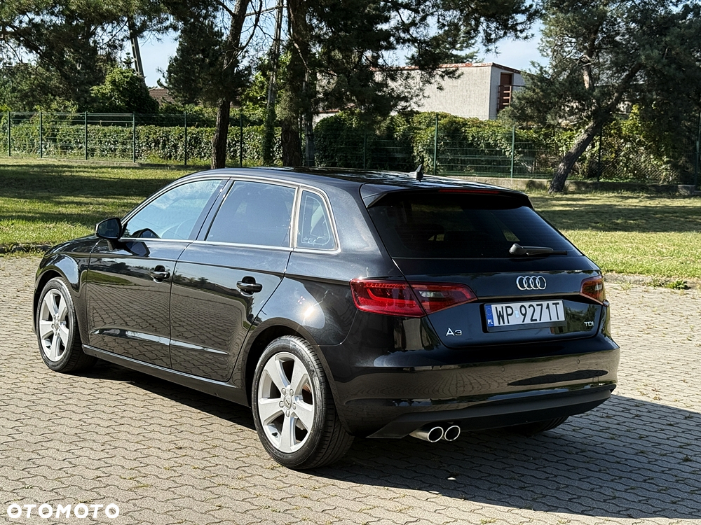 Audi A3 Sportback 2.0 TDI Attraction - 11