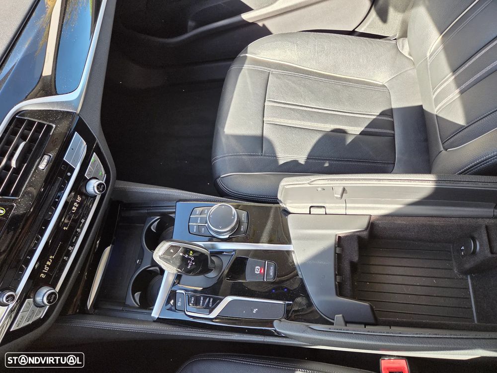 BMW 520 d Line Luxury Auto - 27