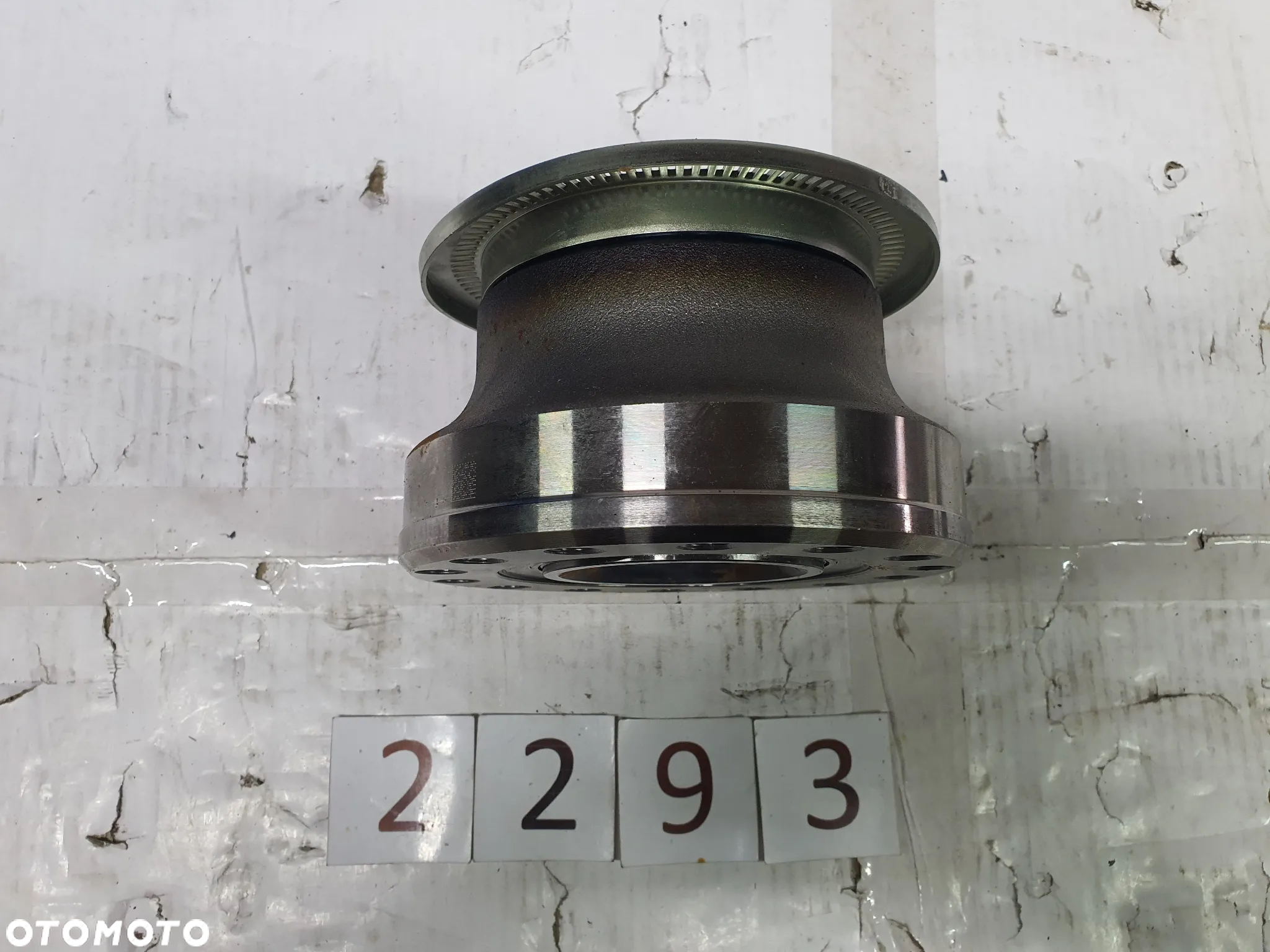 Zestaw łożysk koła Iveco EuroCargo EuroFire 7187043 42559174 SKF VKBA5422 - 4