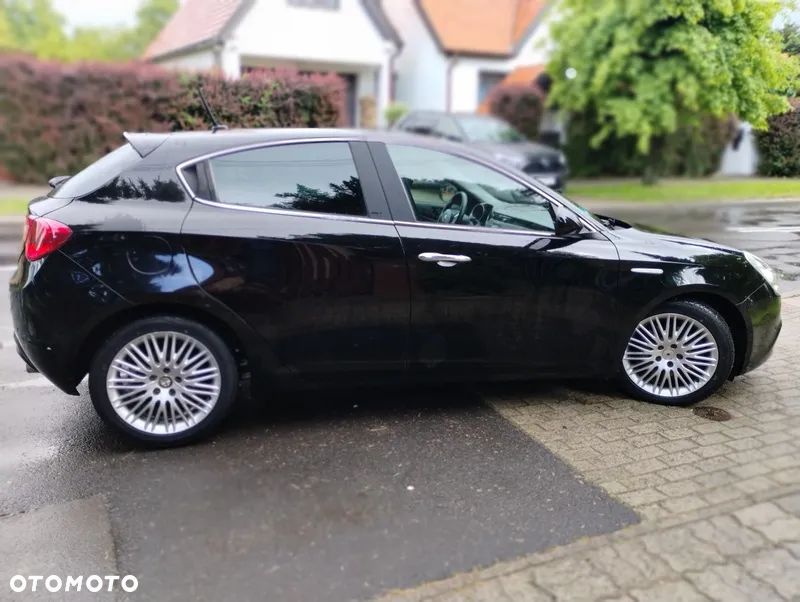 Alfa Romeo Giulietta - 4