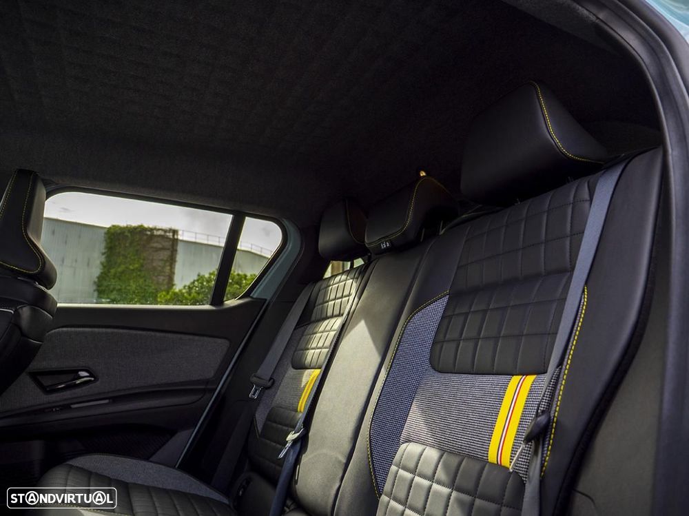 Renault 4 E-Tech 52 kWh Iconic Autonomia Conforto - 33