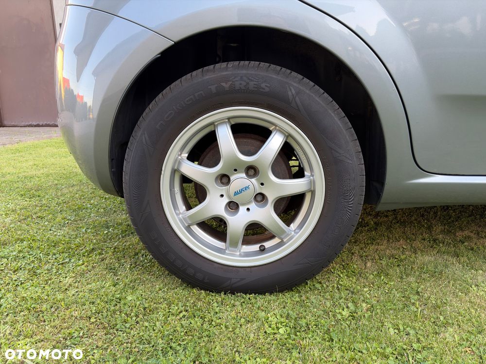 Fiat Grande Punto 1.4 8V - 22