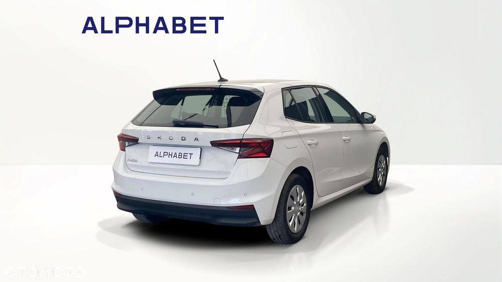 Skoda Fabia 1.0 Essence - 5