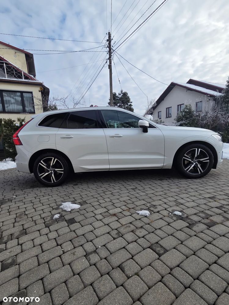 Volvo XC 60 D4 R-Design - 3