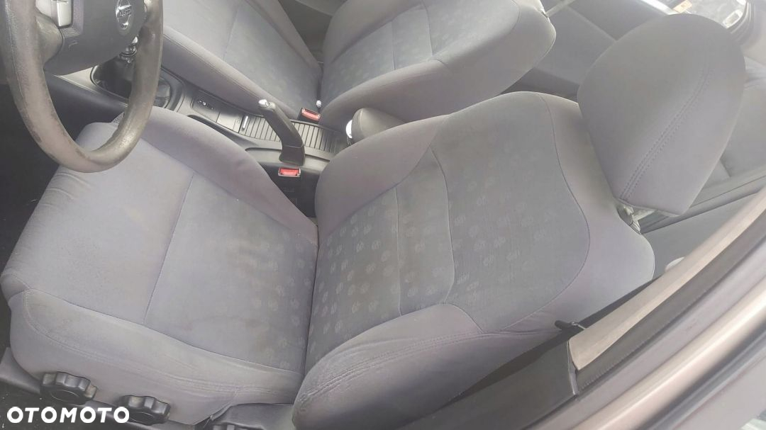 NISSAN PRIMERA P12 1,9 DCI rozrusznik - 10