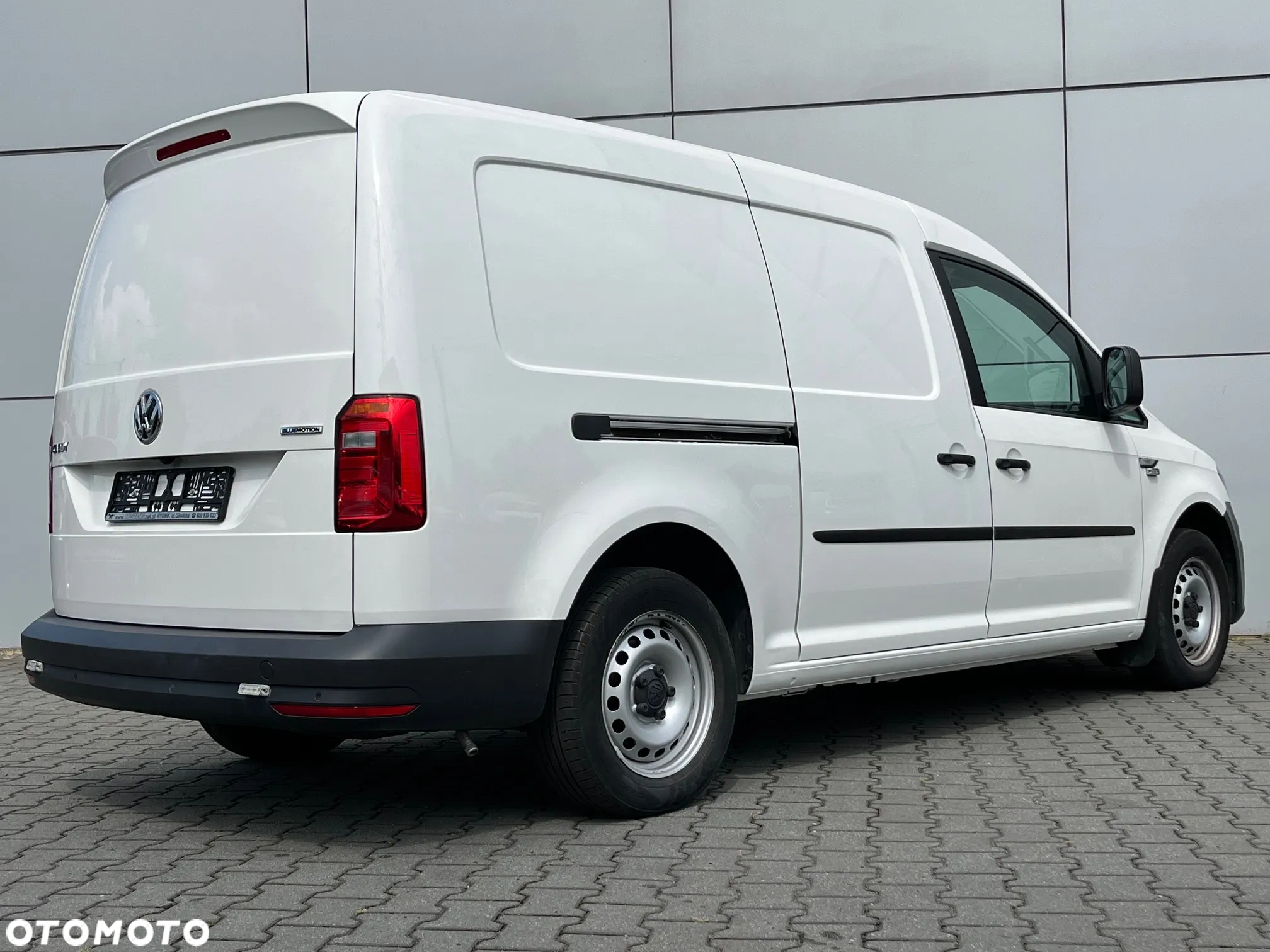 Volkswagen Caddy Maxi - 9