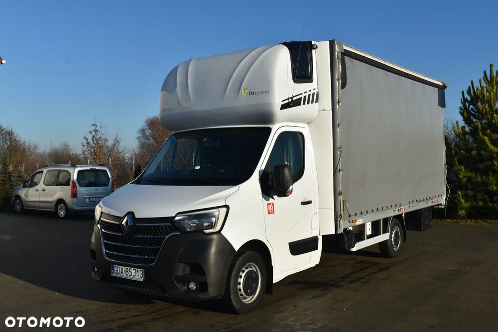 Renault Master - 1