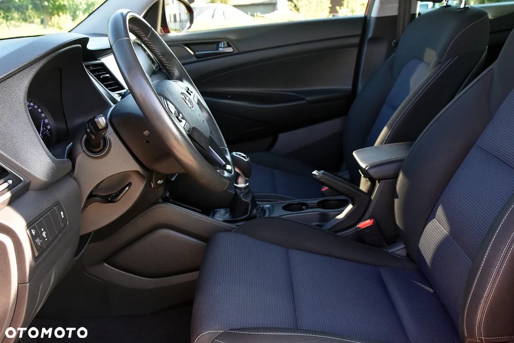 Hyundai Tucson 1.6 GDI BlueDrive Comfort 2WD - 13