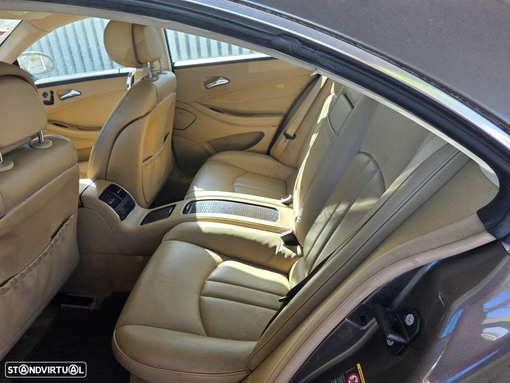 Mercedes-Benz CLS 320 CDi - 9